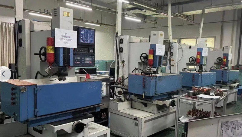 旋盤加工、フライス加工、ドリル加工から研削加工まで、機械加工における一般的な加工工程を包括的に解説。-大連富泓機械有限公司