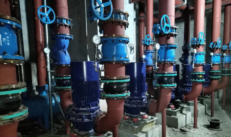 配管設置・修理における現場リベット溶接加工技術と安全基準-大連富泓機械有限公司