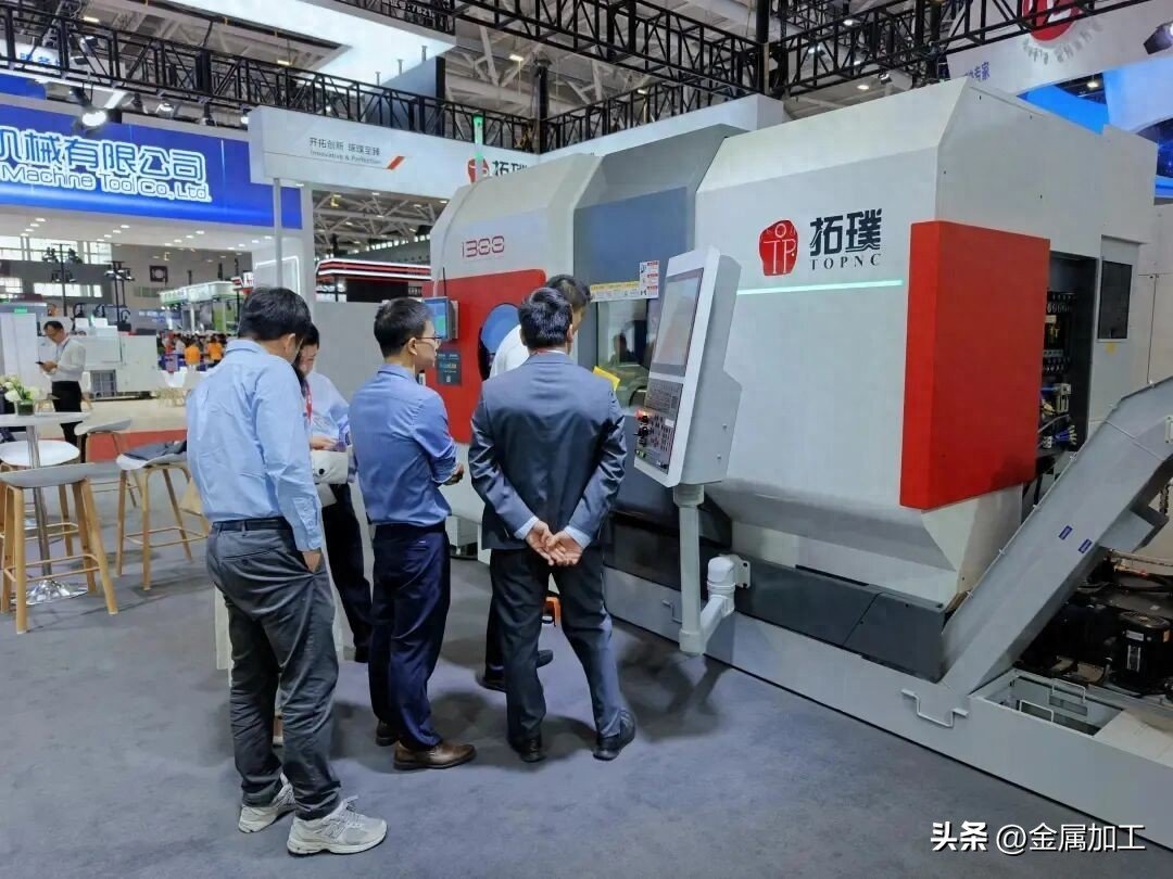 国内の「小さな巨人」が輝く：新種の5軸旋削加工とフライス加工で、2つの製造ラインを一気に開放-大連富泓機械有限公司