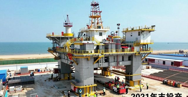 私の国が独自に構築した海上原油生産プラットフォームが設置されました-大連富泓機械有限公司