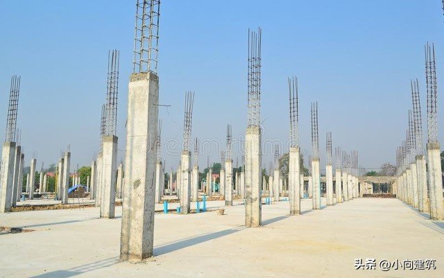 钢骨柱_承载能力_预埋技术_型钢混凝土柱_抗震性能_施工工艺_钢梁与混凝土连接抗剪栓钉的焊接