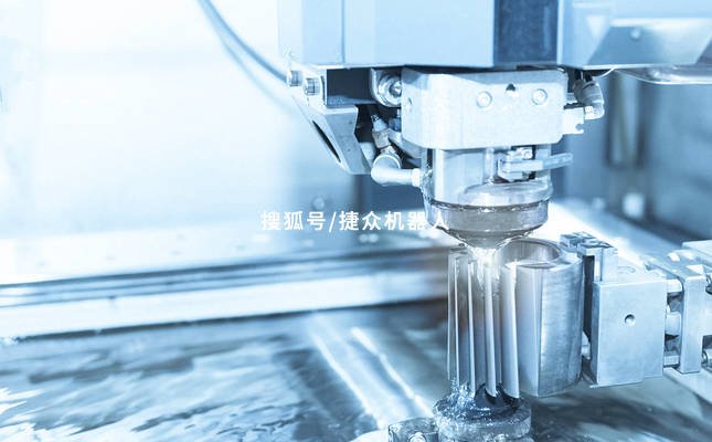 CNC ワイヤー EDM 工作機械はどのような部品で構成されていますか?-大連富泓機械有限公司