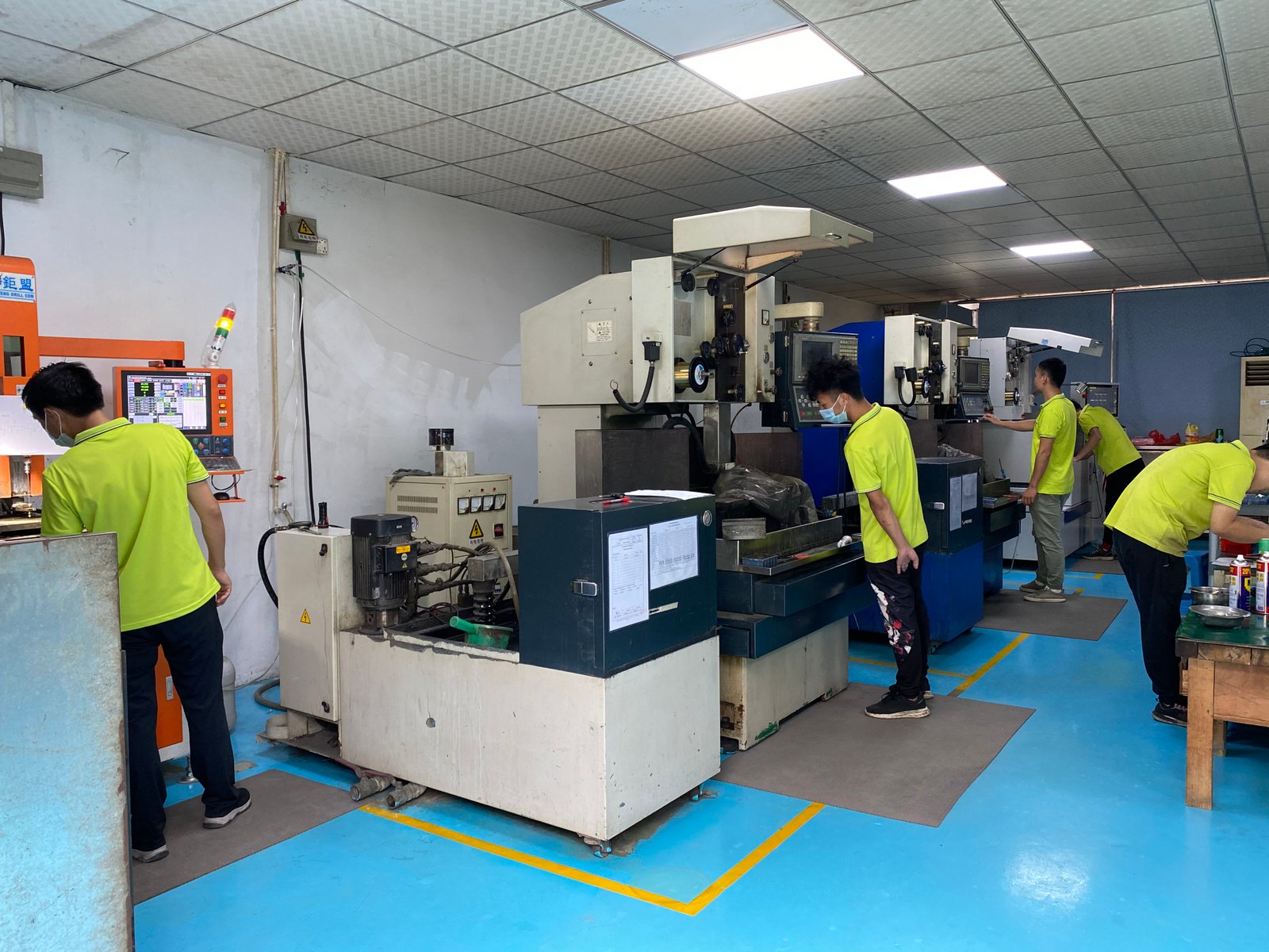 个性化定制零件加工服务_非标模具零件配套加工_模具全生命周期服务