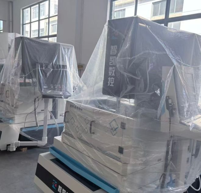 东莞中走丝机床品牌推荐_苏州智凯数控中走丝设备_线切割加工自动穿丝技术