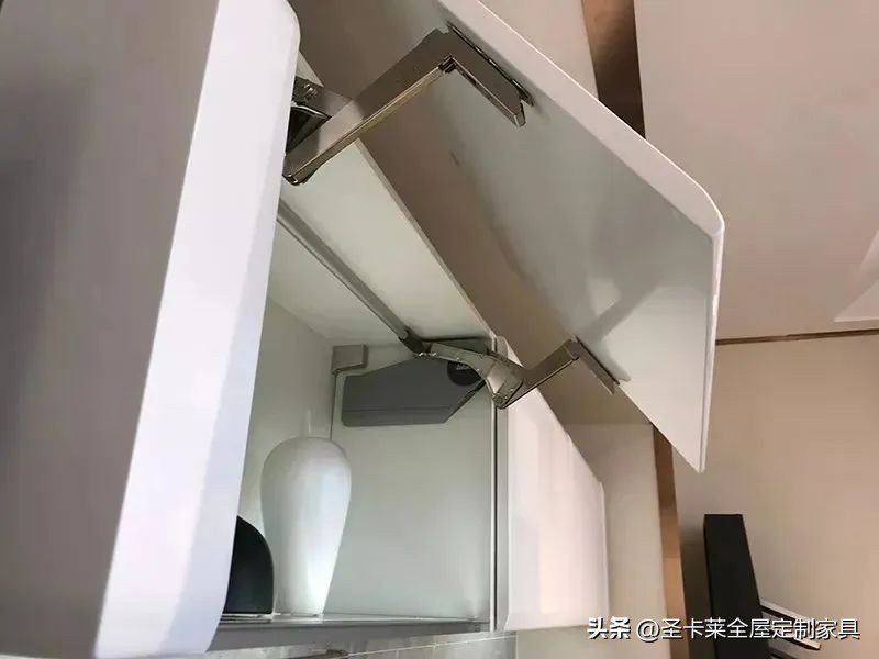 铰链滑轨气撑拉手选择_全屋定制五金件选购_家用五金零件加工定制