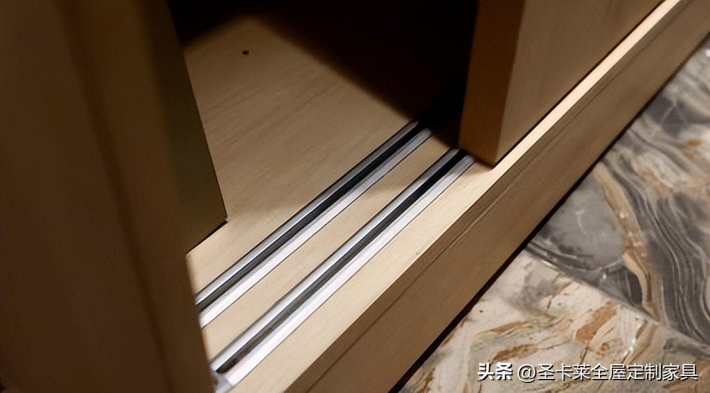 铰链滑轨气撑拉手选择_家用五金零件加工定制_全屋定制五金件选购