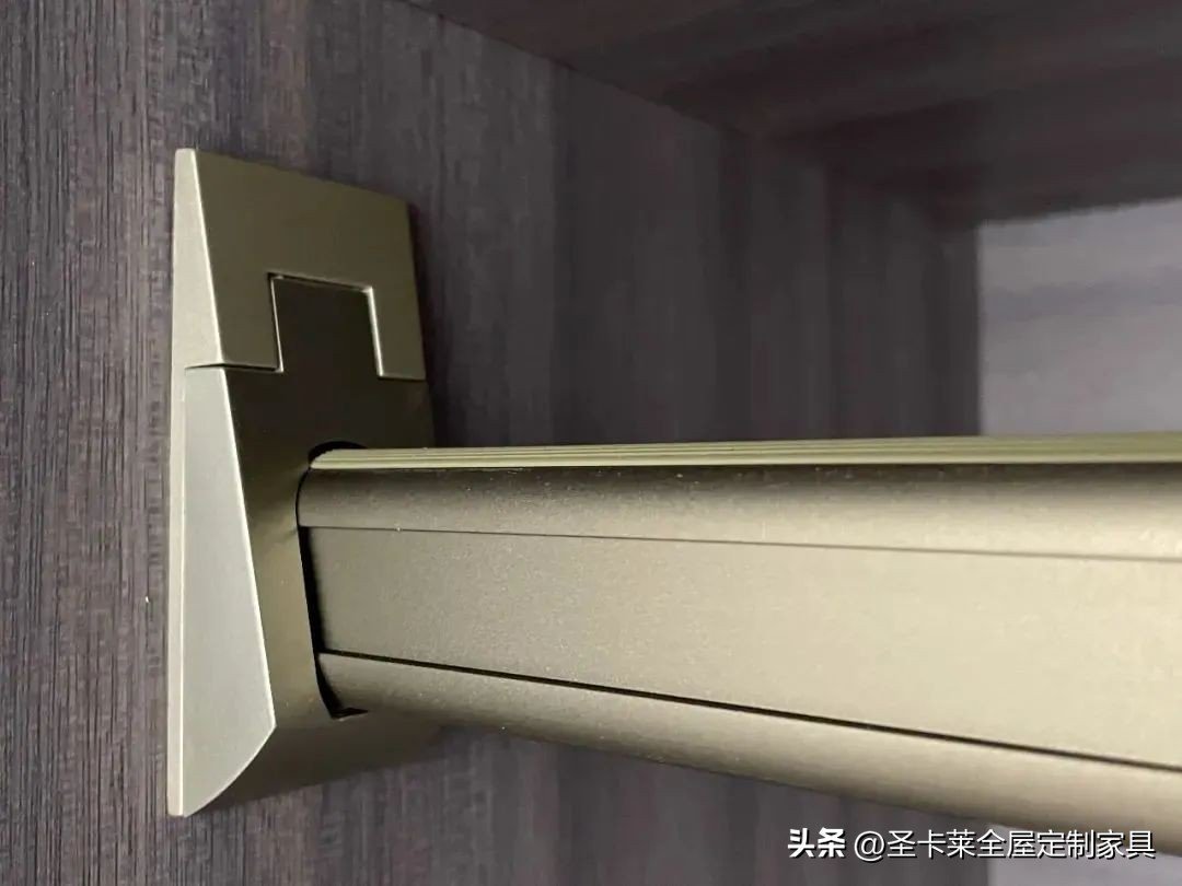 铰链滑轨气撑拉手选择_全屋定制五金件选购_家用五金零件加工定制