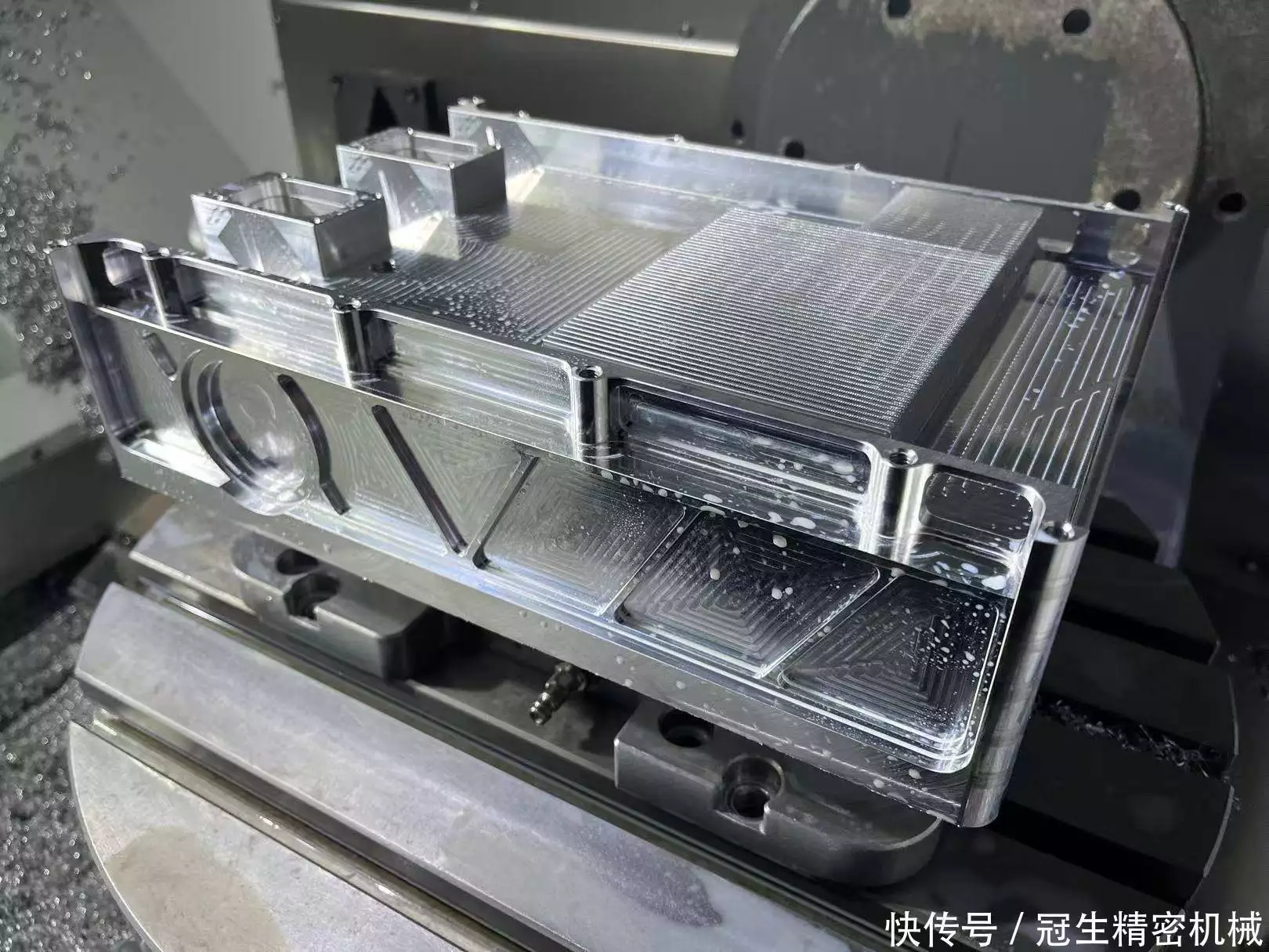 アモイCNC旋盤加工：製造業のレベル向上-大連富泓機械有限公司